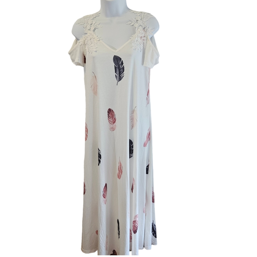 SHEILAY White Feather Print Maxi Dress Size Small